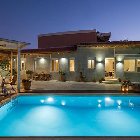 Villa Roxanne Galatas  Luaran gambar
