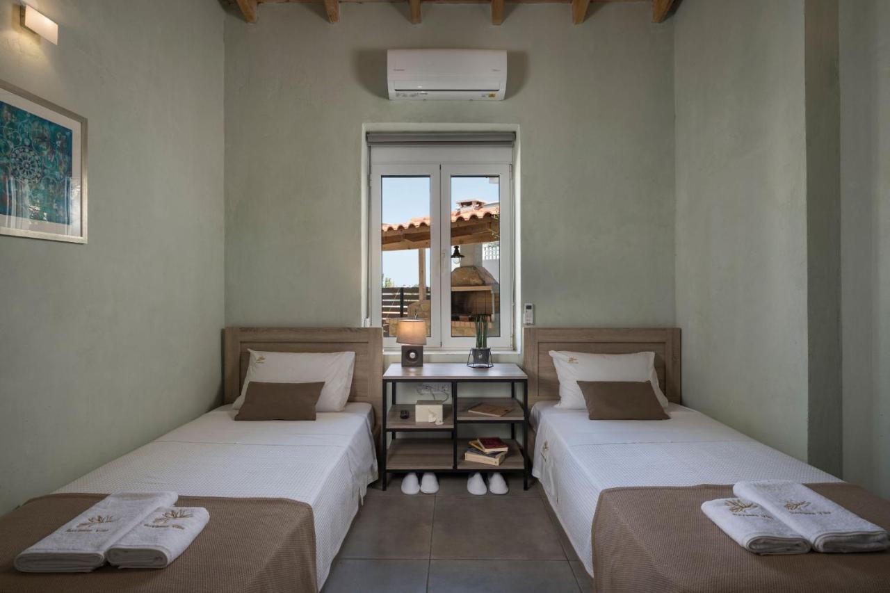 Villa Roxanne Galatas  Luaran gambar