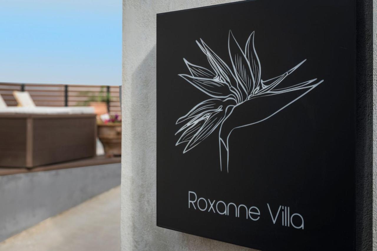 Villa Roxanne Galatas  Luaran gambar