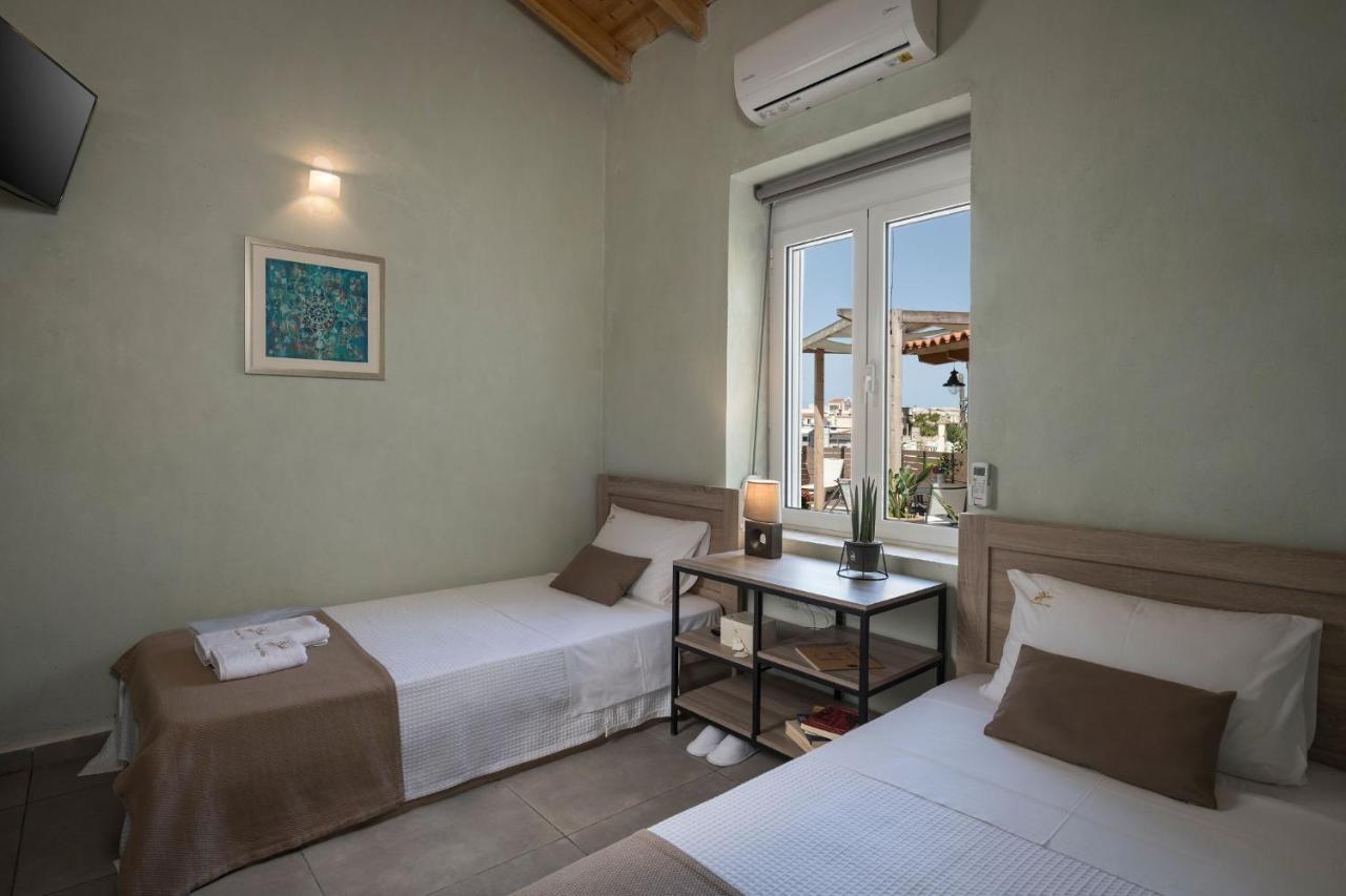 Villa Roxanne Galatas  Luaran gambar